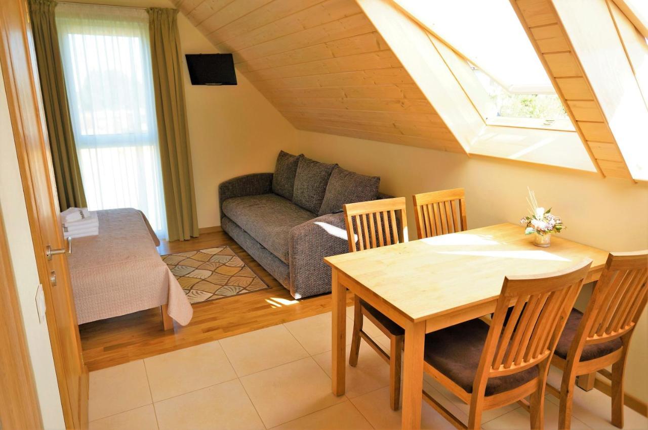 Smelio Vila Apartments Palanga Eksteriør billede